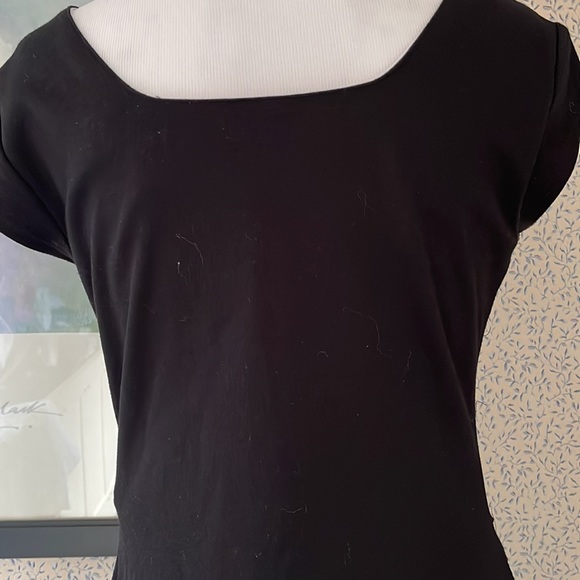 Little black dress - Picture 6 of 7